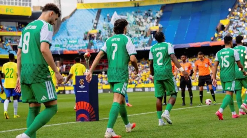 الأهلي يكشف الحالة الطبية لـ 4 لاعبين قبل مواجهة الفتح الأهلي يكشف الحالة الطبية لـ 4 لاعبين قبل مواجهة الفتح